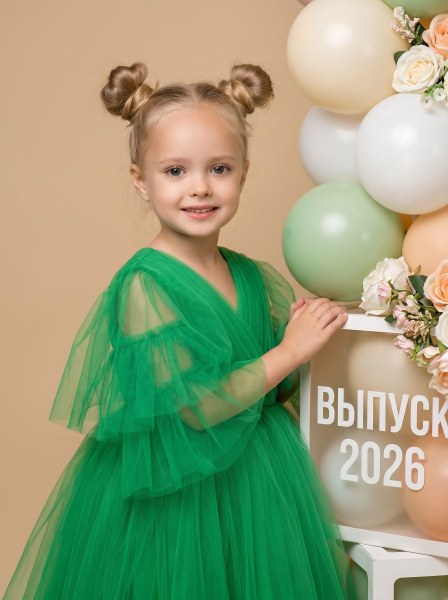 Промпт №3437 — для детской нейрофотосессии